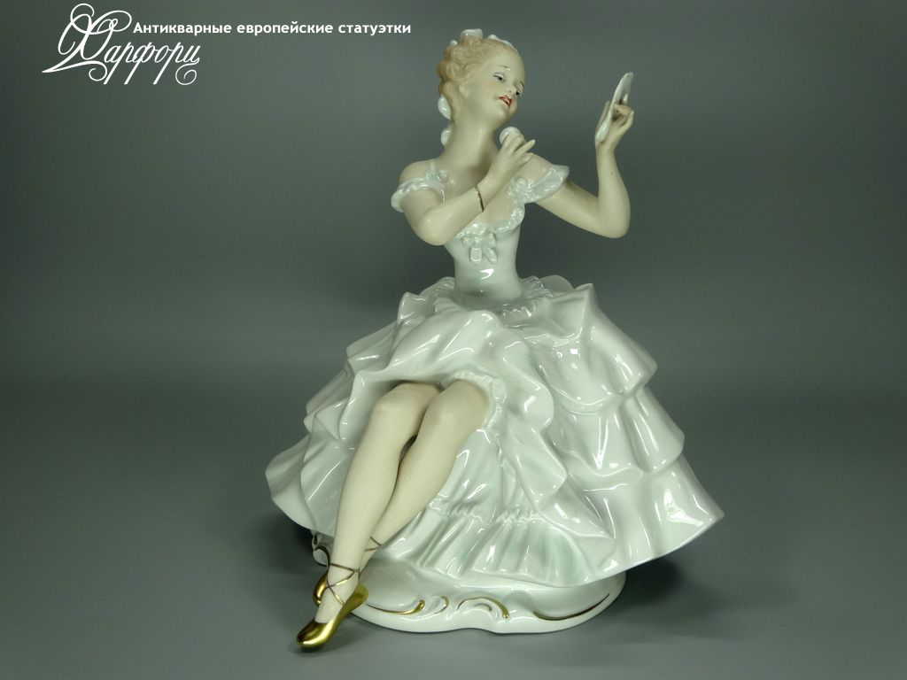 Купить фарфоровые статуэтки Wallendorf, Балерина с зеркалом, Германия